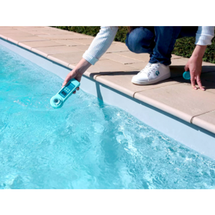 Comment traiter sa piscine après une forte chaleur