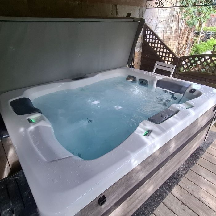 Spa Bullfrog A5L (57)