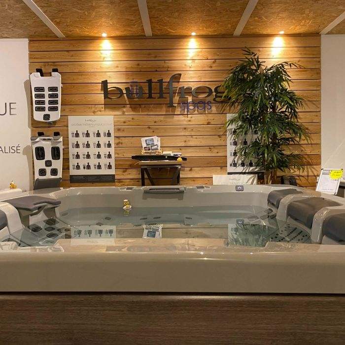 Salle d'expo Spa Sauna Hammam