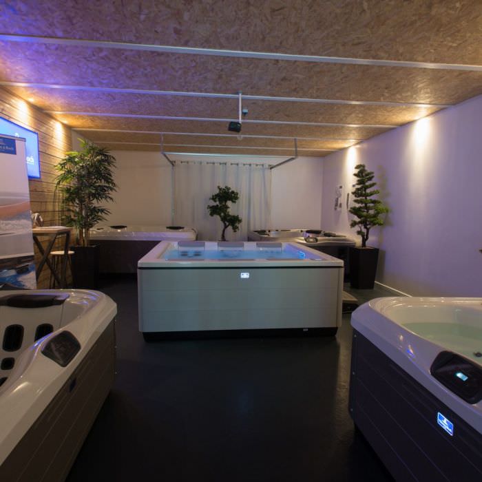 Salle d'expo Spa Sauna Hammam